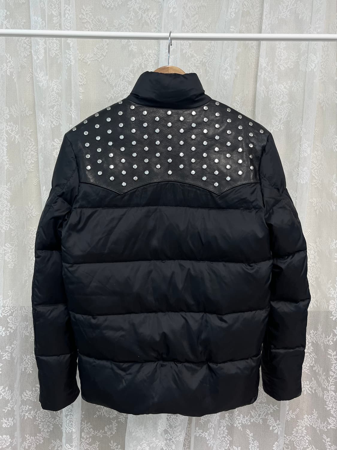 46) 생로랑 14FW 에디슬리먼 스터드 구스다운 패딩 상품이미지2