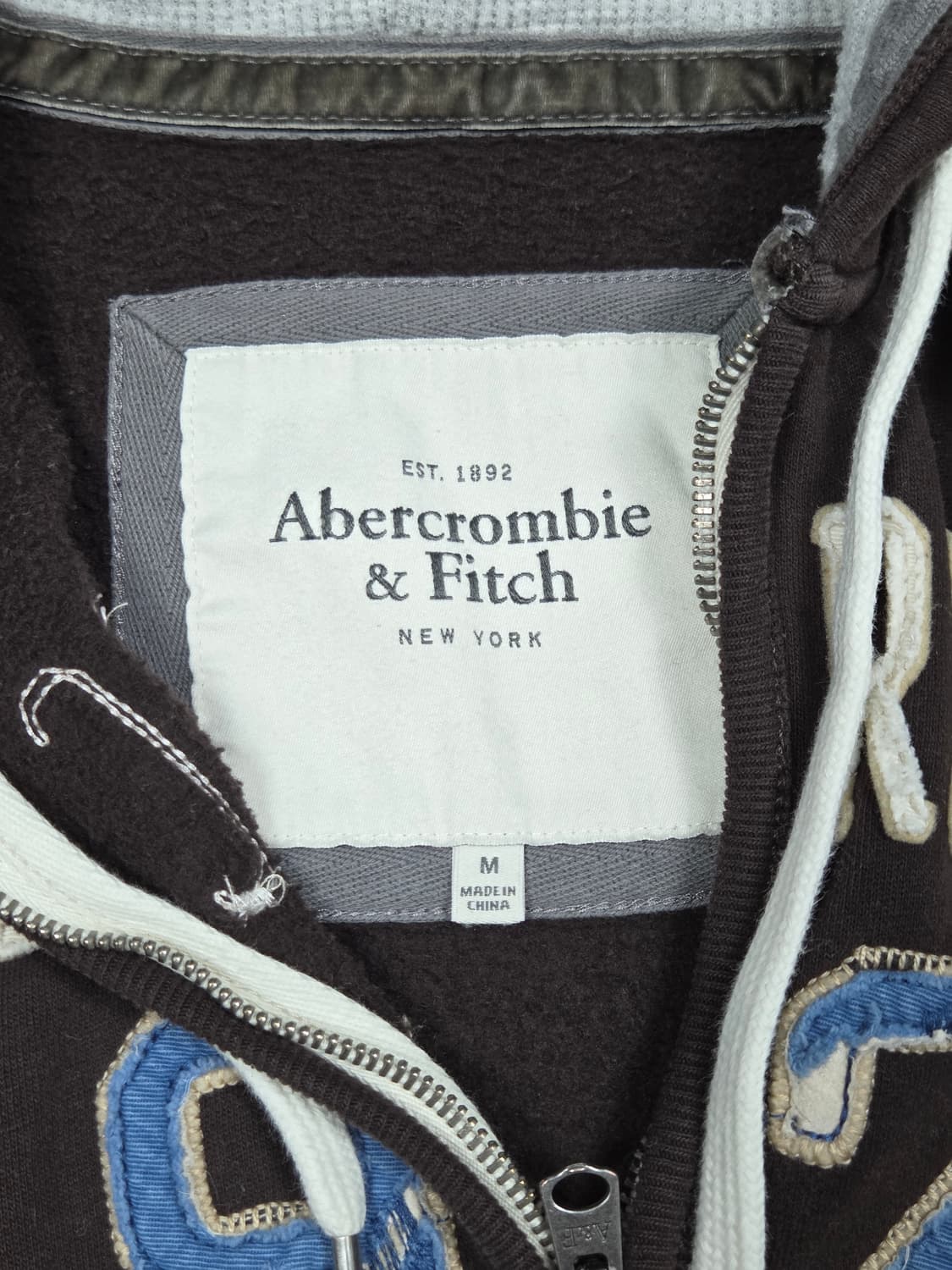 [아베크롬비] 빈티지 아플리케 92 로고 후드 집업 | A00166 상품이미지3