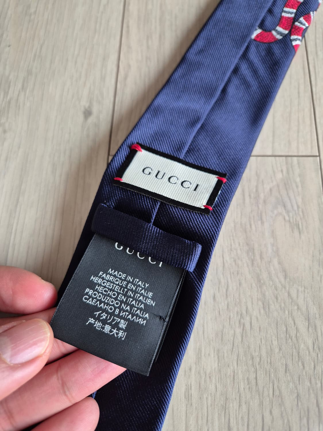 구찌 스네이크 넥타이 상품이미지4