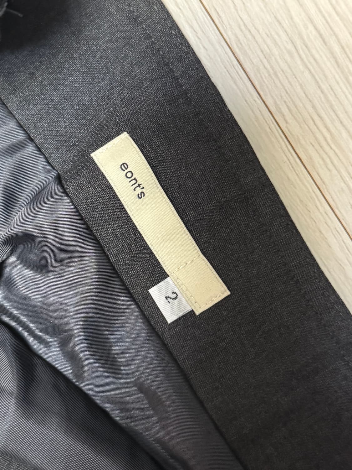 eonts O ffbeat pleats skirt 상품이미지3