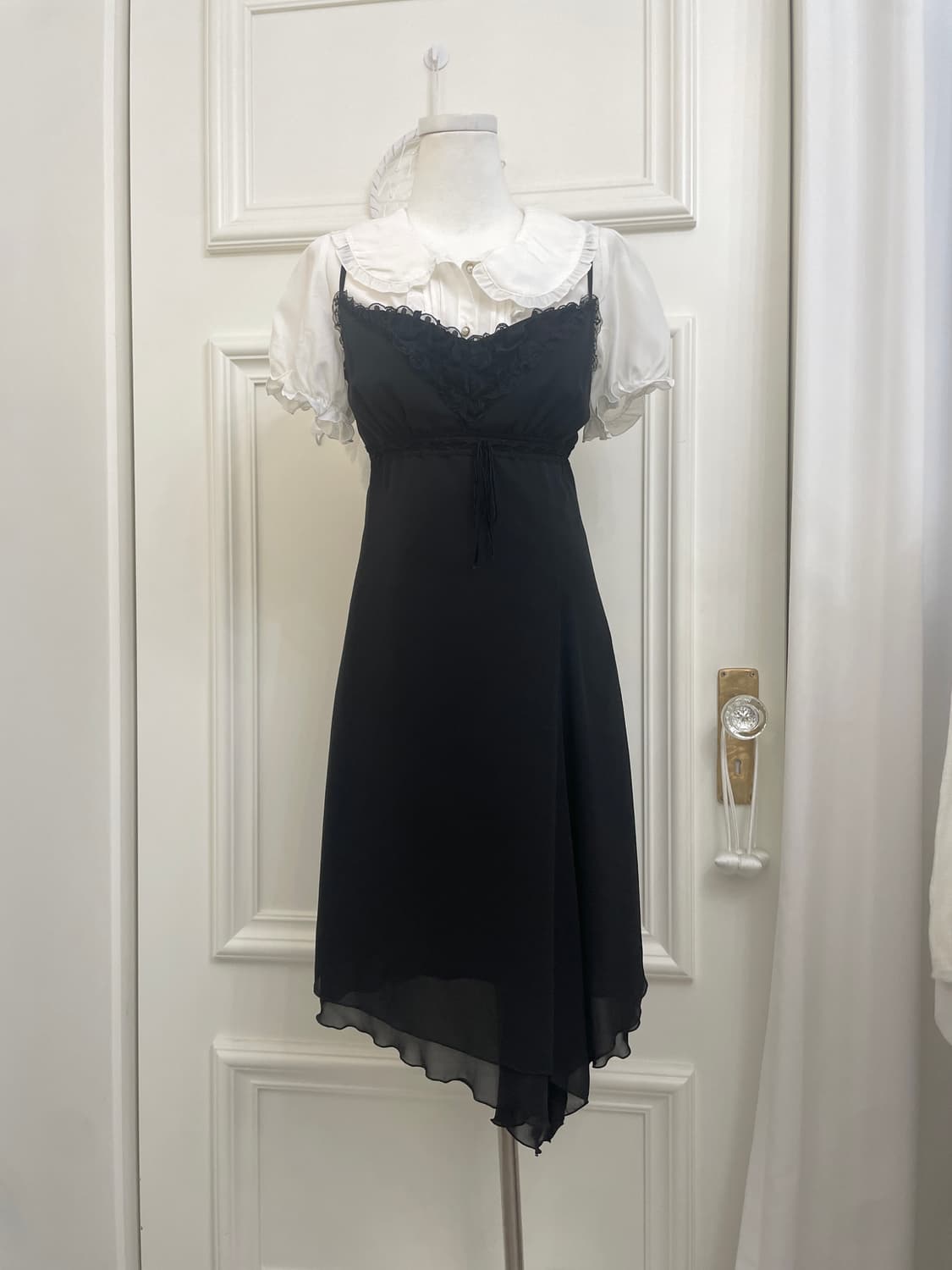 white collar lovely blouse&black lace ru 상품이미지1