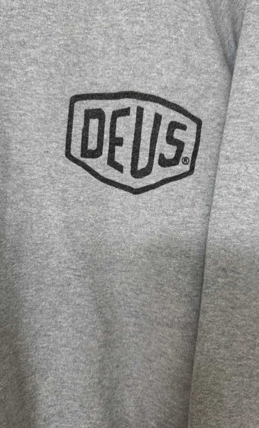 데우스 엑스 마키나 서울 맨투맨 그레이 상품이미지6