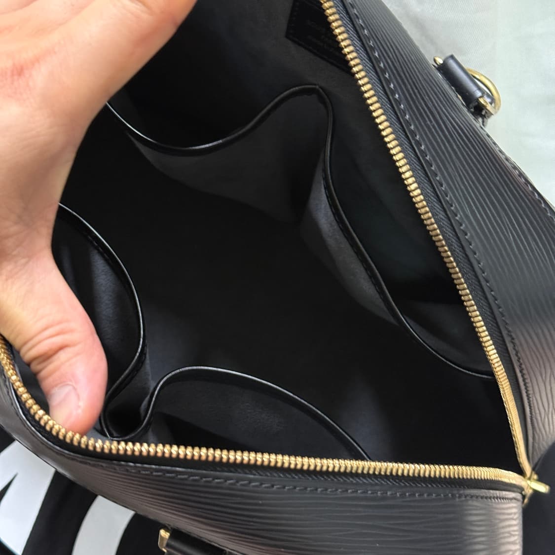 LOUIS VUITTON 루이비통 에삐 토트백 상품이미지10