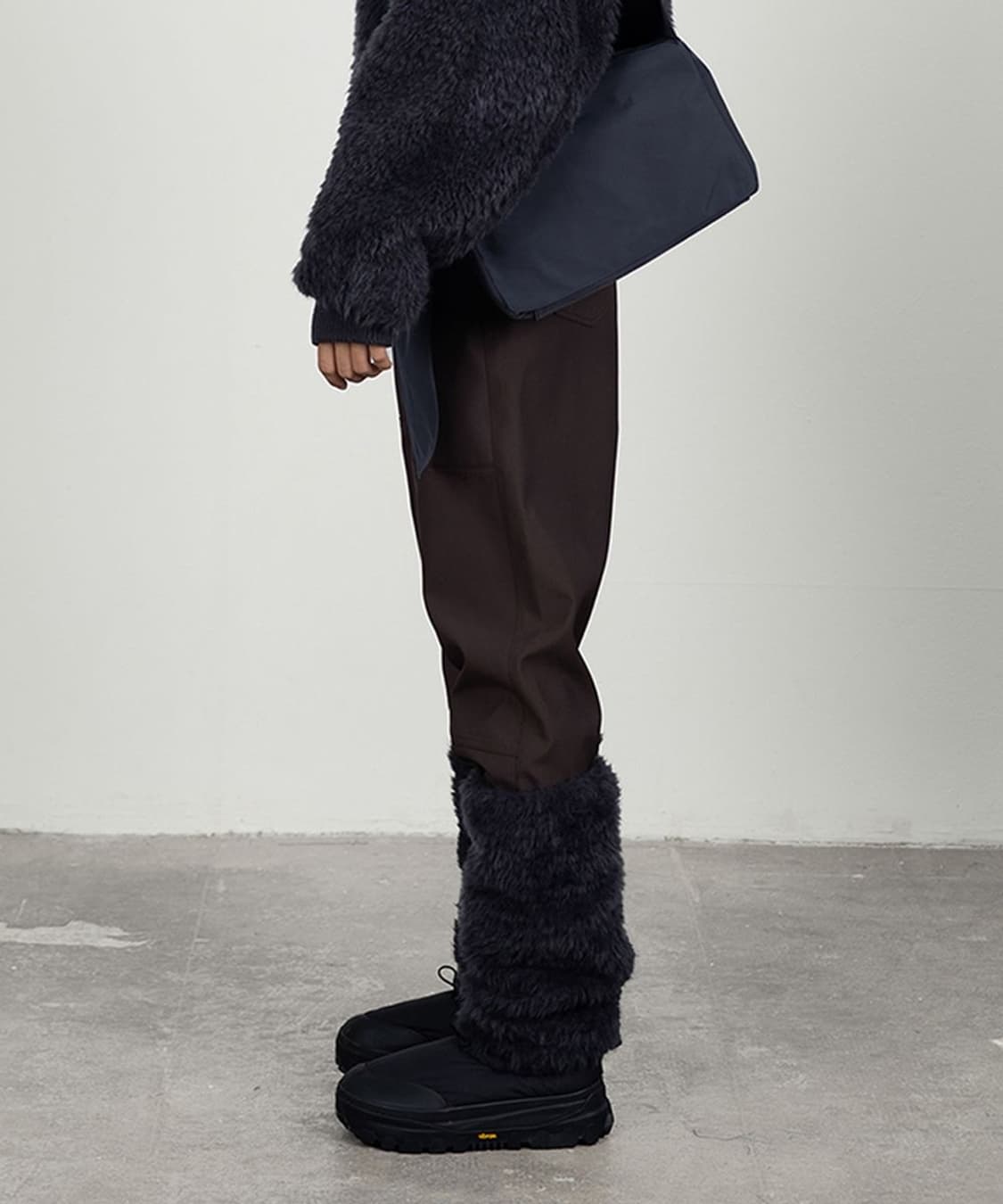 amomento 아모멘토 레그워머 HAIRY FUR LEG WARMER 상품이미지4