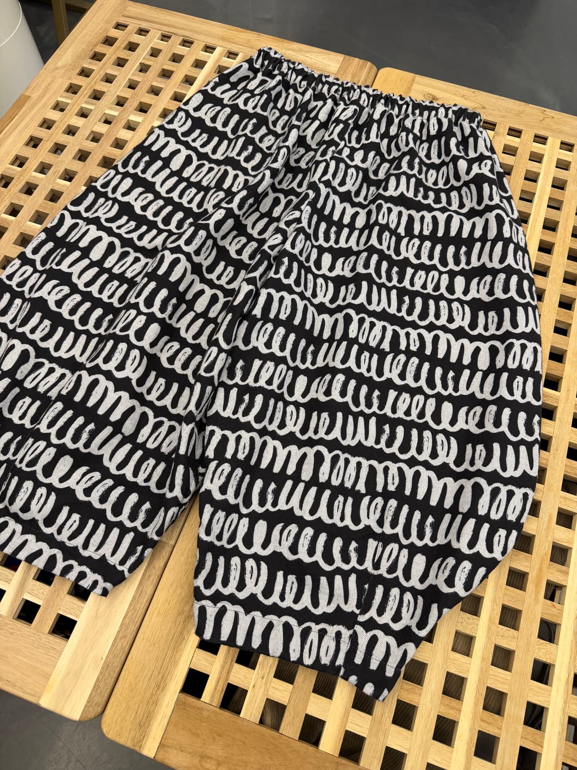 BLACK Comme des Garcons 꼼데가르송 벌룬팬츠 상품이미지10