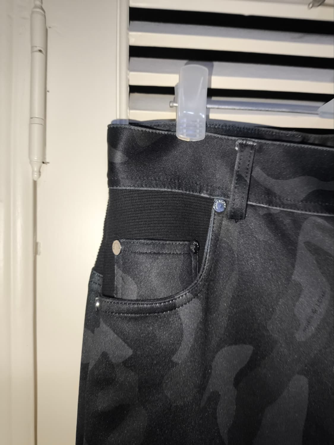 32 마크앤로나 스컬 골프웨어 바지 상품이미지3