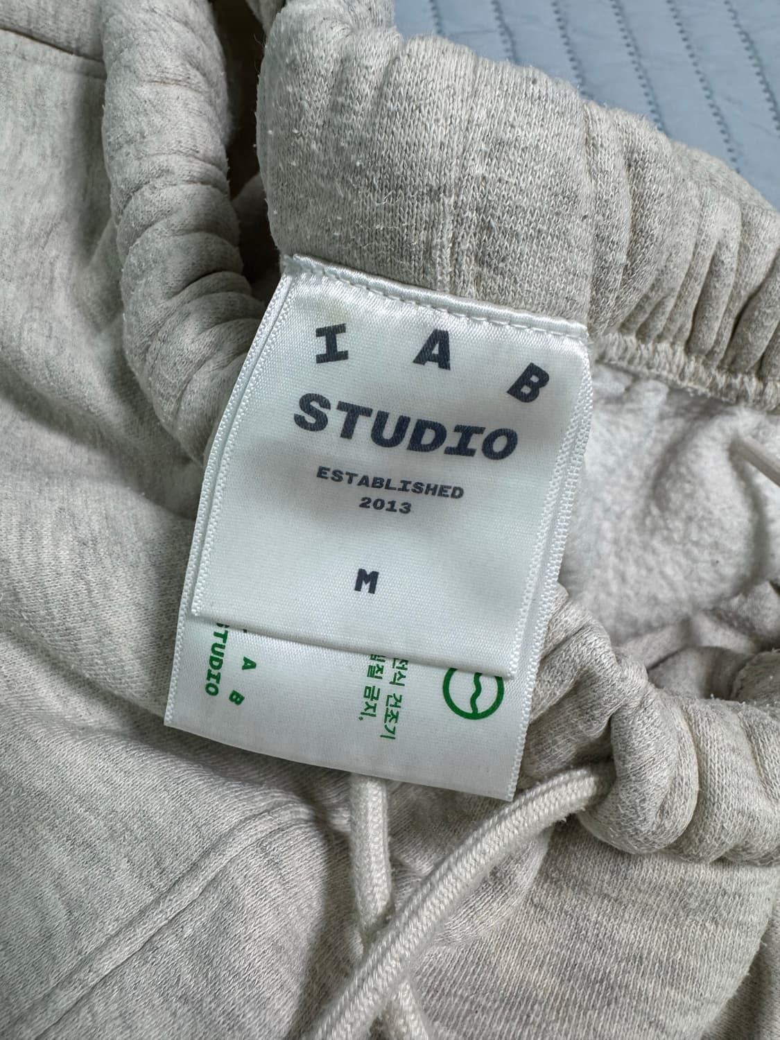 아이앱스튜디오 스웨트팬츠 M 오트밀 버건디 상품이미지3