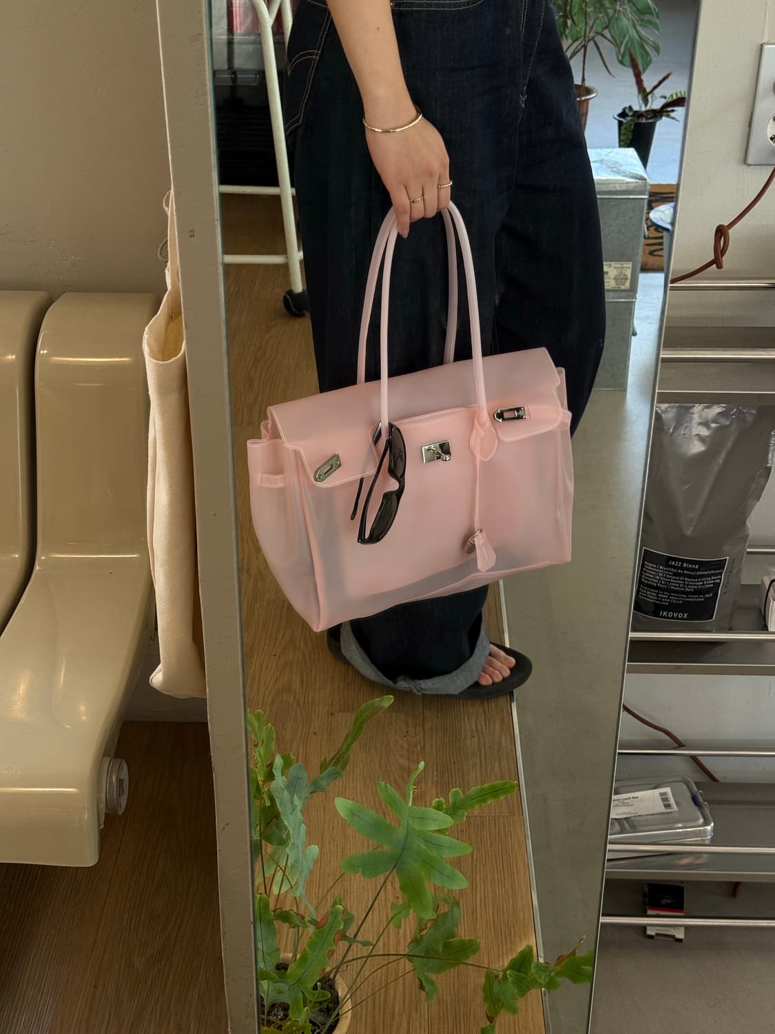 당일출고✨[고퀄리티,tpu소재💖]키키 젤리버킨백  젤리버킨 코랄핑크 상품이미지4