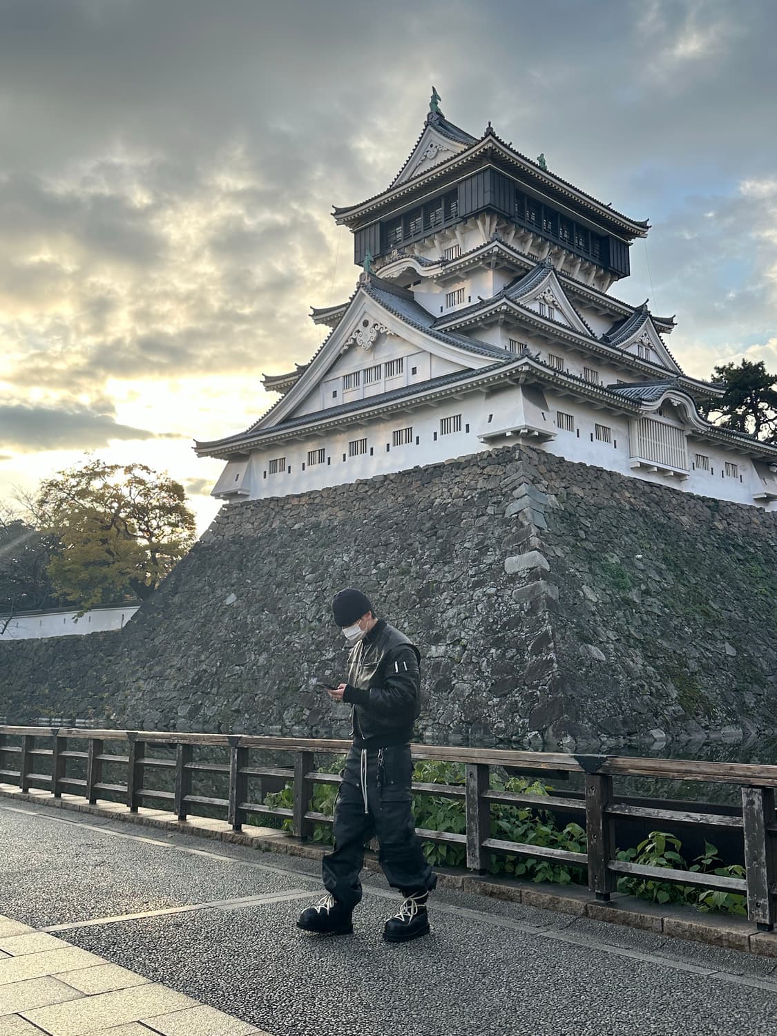 [275] MJD x 쏘유레슈어 x 코인서울 벌키 패딩부츠 상품이미지2