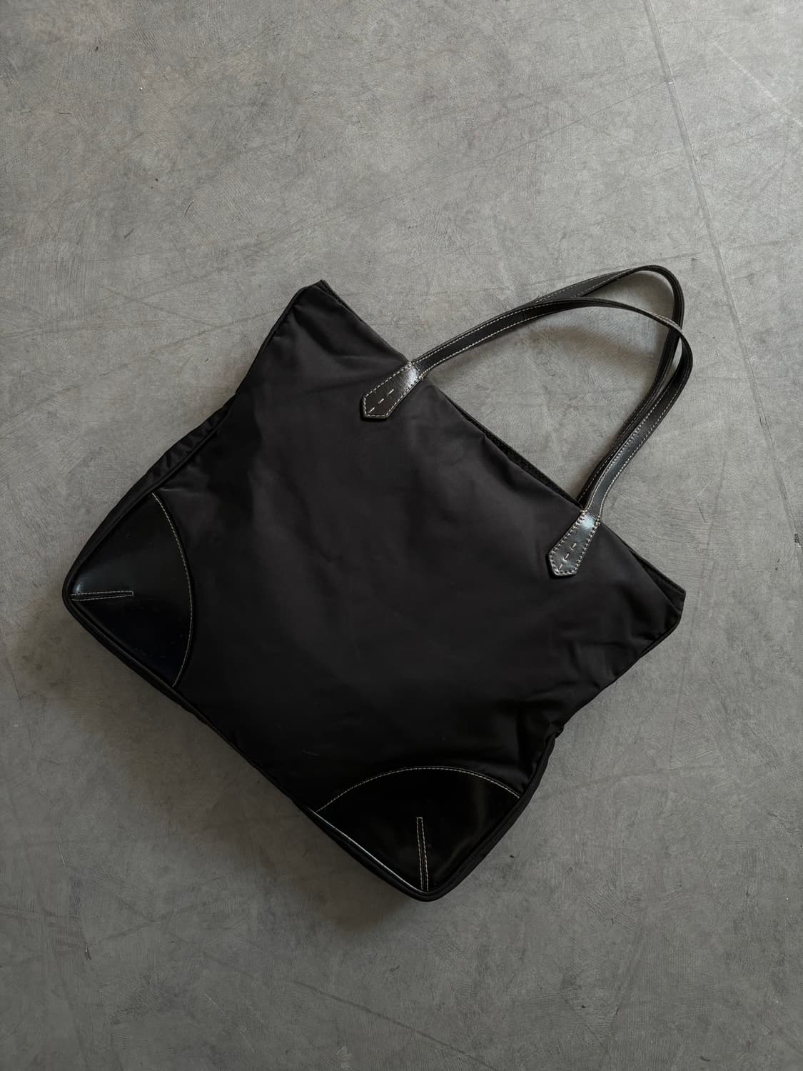 Prada 프라다 포코노 나일론 레더 토트백 상품이미지2