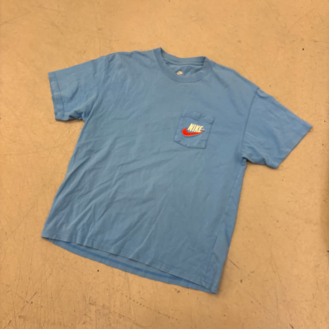 나이키 빅로고 스카이블루 반팔티 상품이미지2