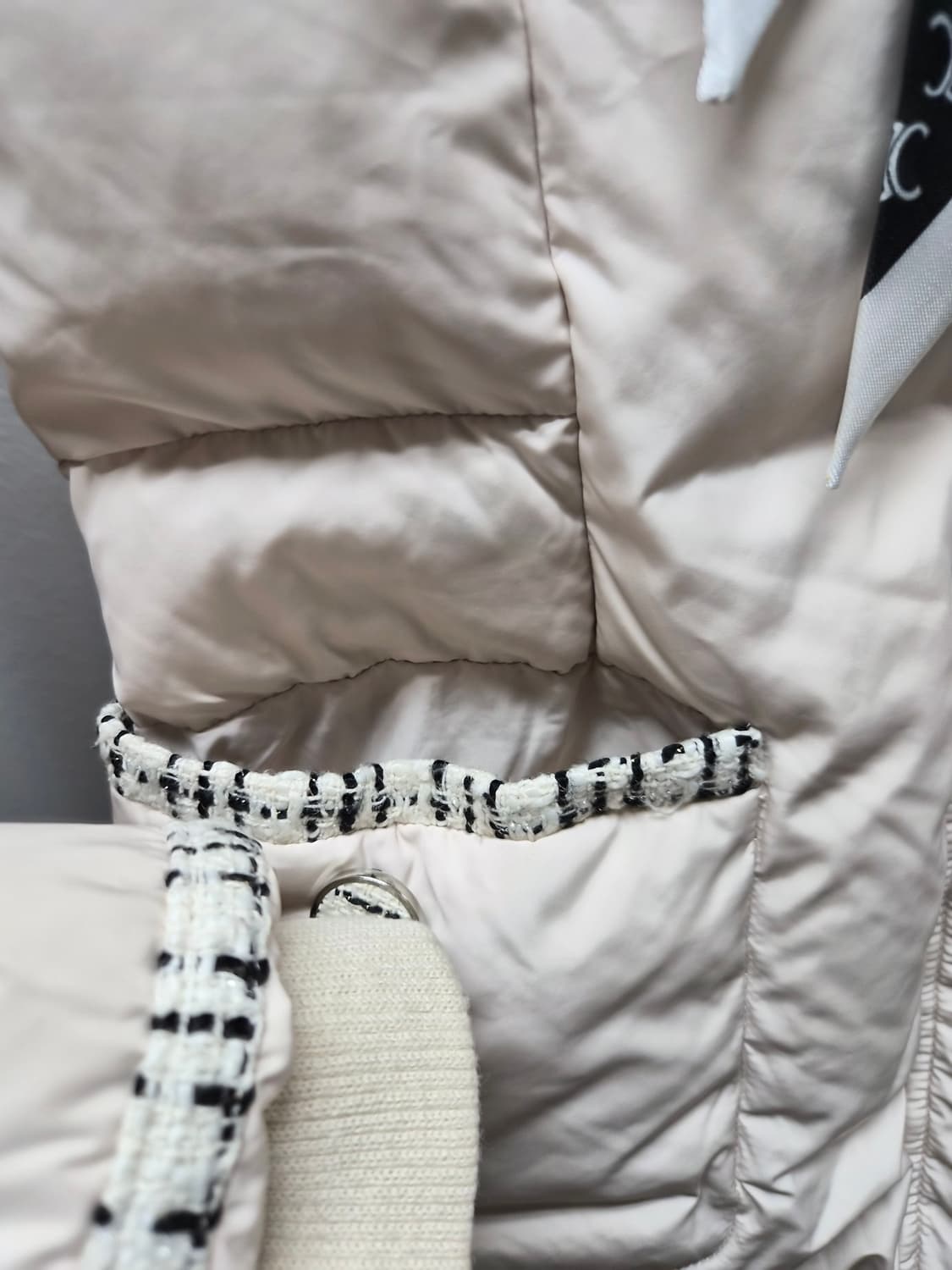 레노마 트위드트리밍 구스숏패딩 상품이미지4