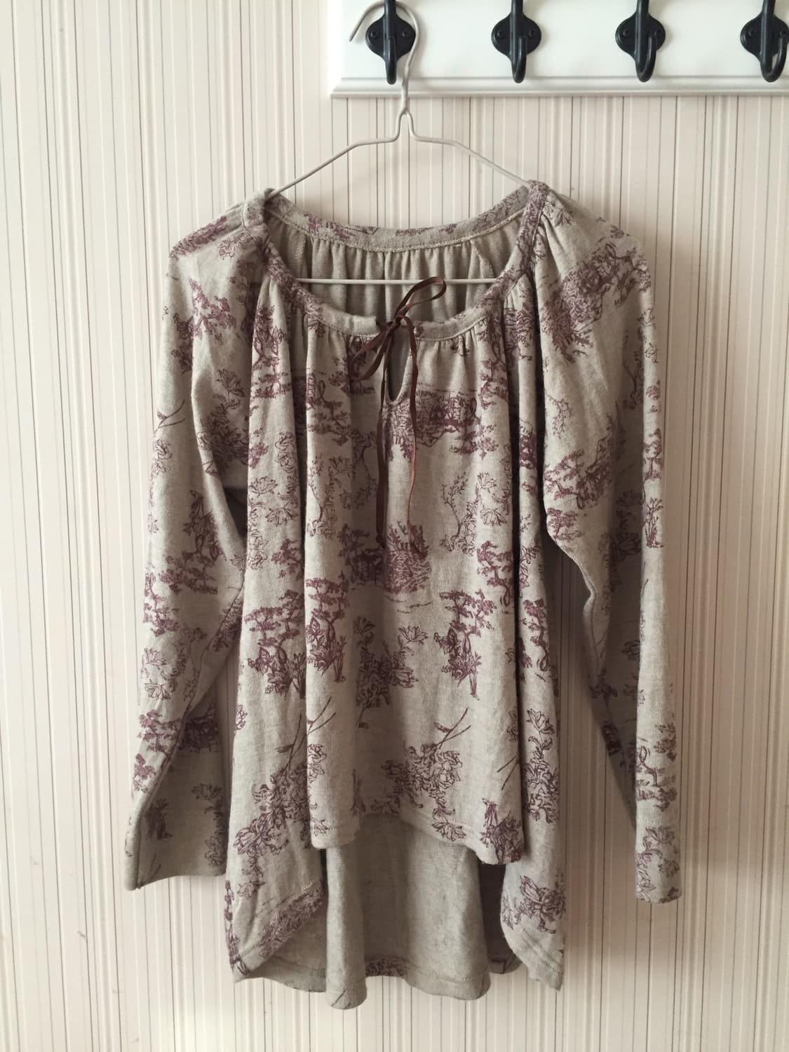 빈티지 패턴 플리츠 블라우스 상품이미지3