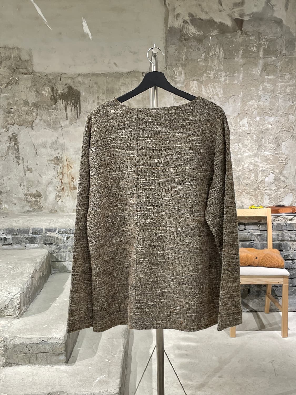 앤더슨벨 베이지 써머 부클 보트넥 풀오버 상품이미지6