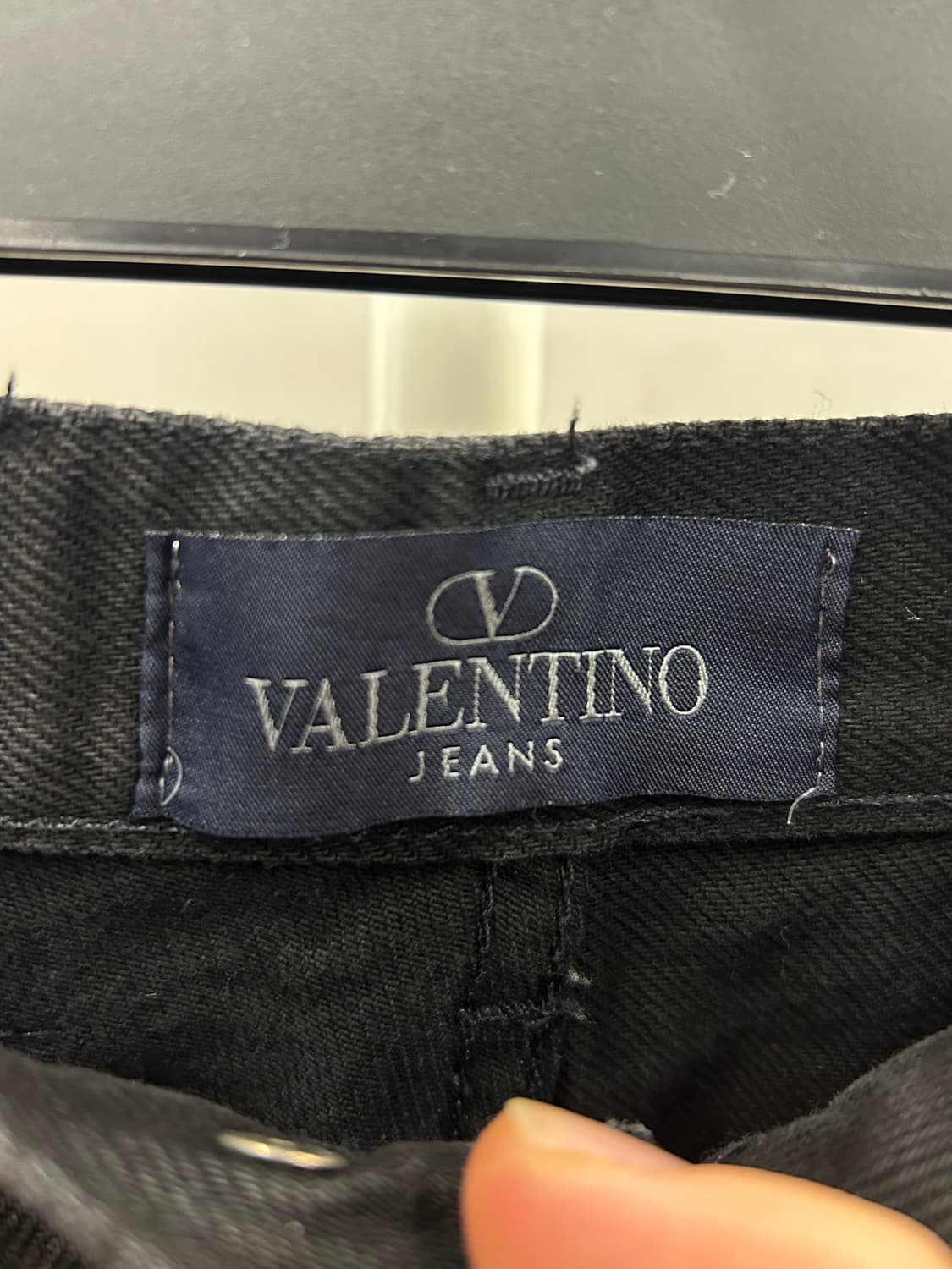 VALENTINO 발렌티노 블랙 진 상품이미지5