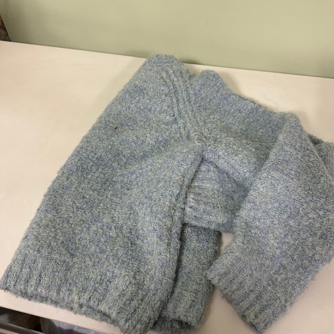 우먼OS 리에떼 REETE 스카이블루 크롭 부클가디건 상품이미지5