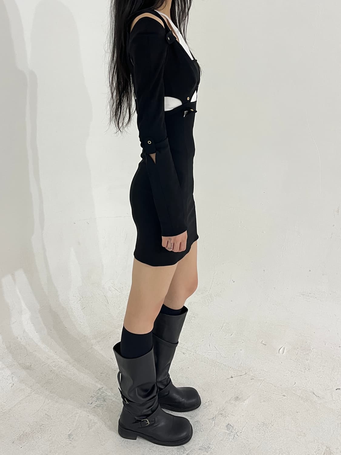 Jacquemus La Robe Mari cutout minidress 상품이미지4