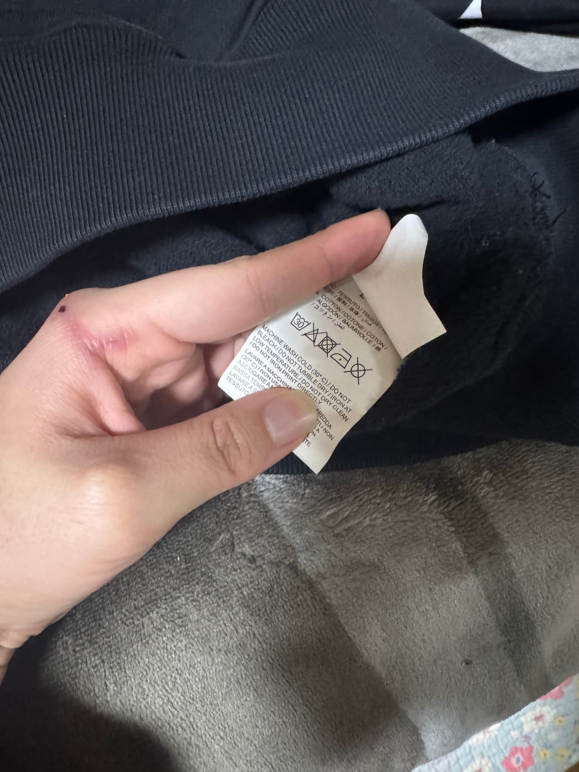 오프화이트 후드티 상품이미지7