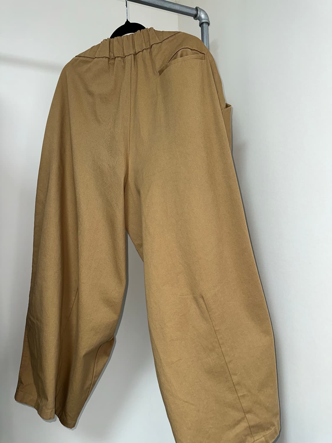 앵글런 벌룬팬츠 - BEIGE 상품이미지2