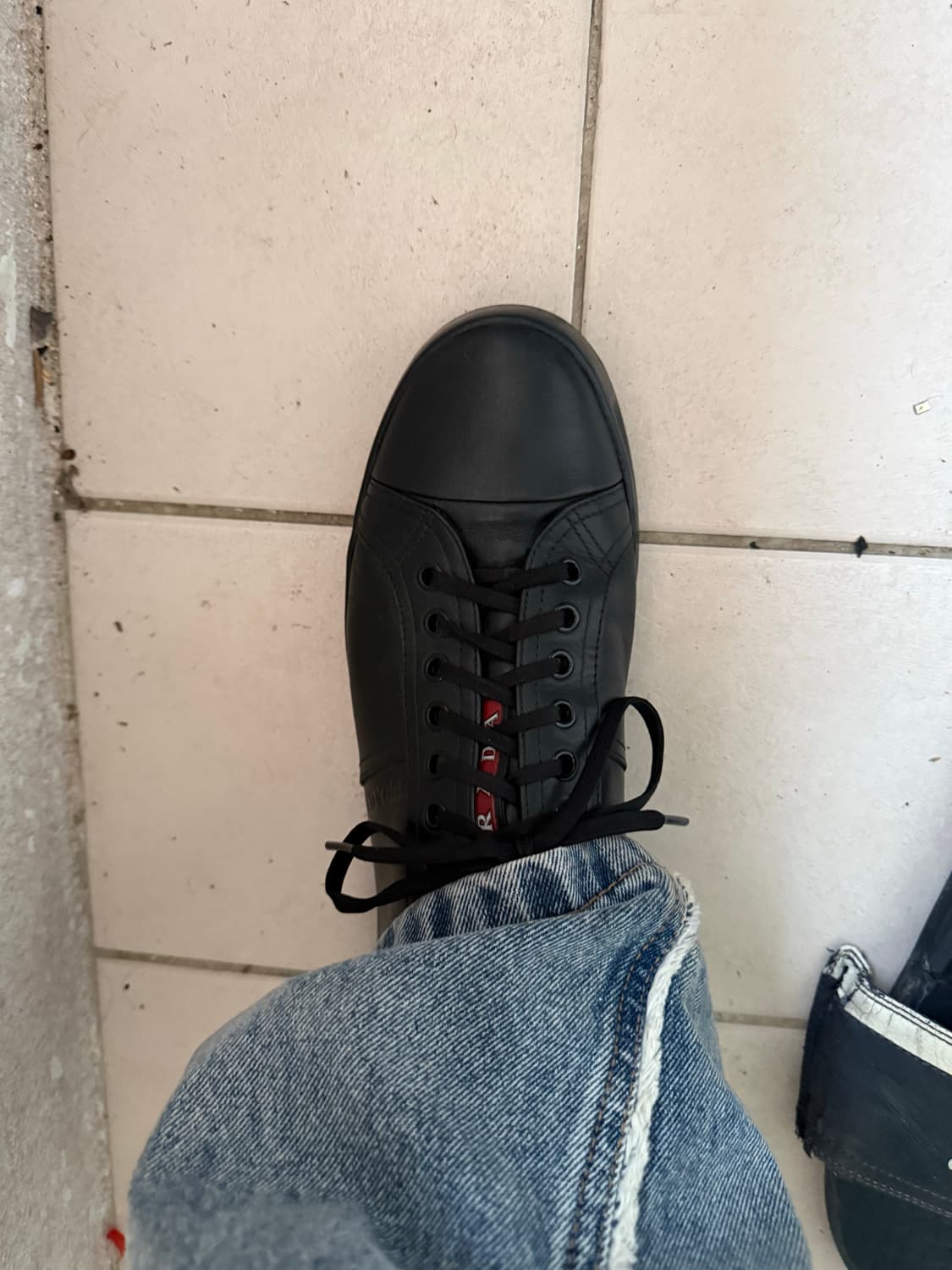 프라다 (프라다스포츠) 레더 컵솔 스니커즈 상품이미지2