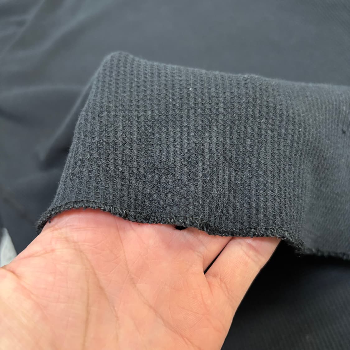 헤인즈 써멀 롱슬리브 블랙 XL 상품이미지4