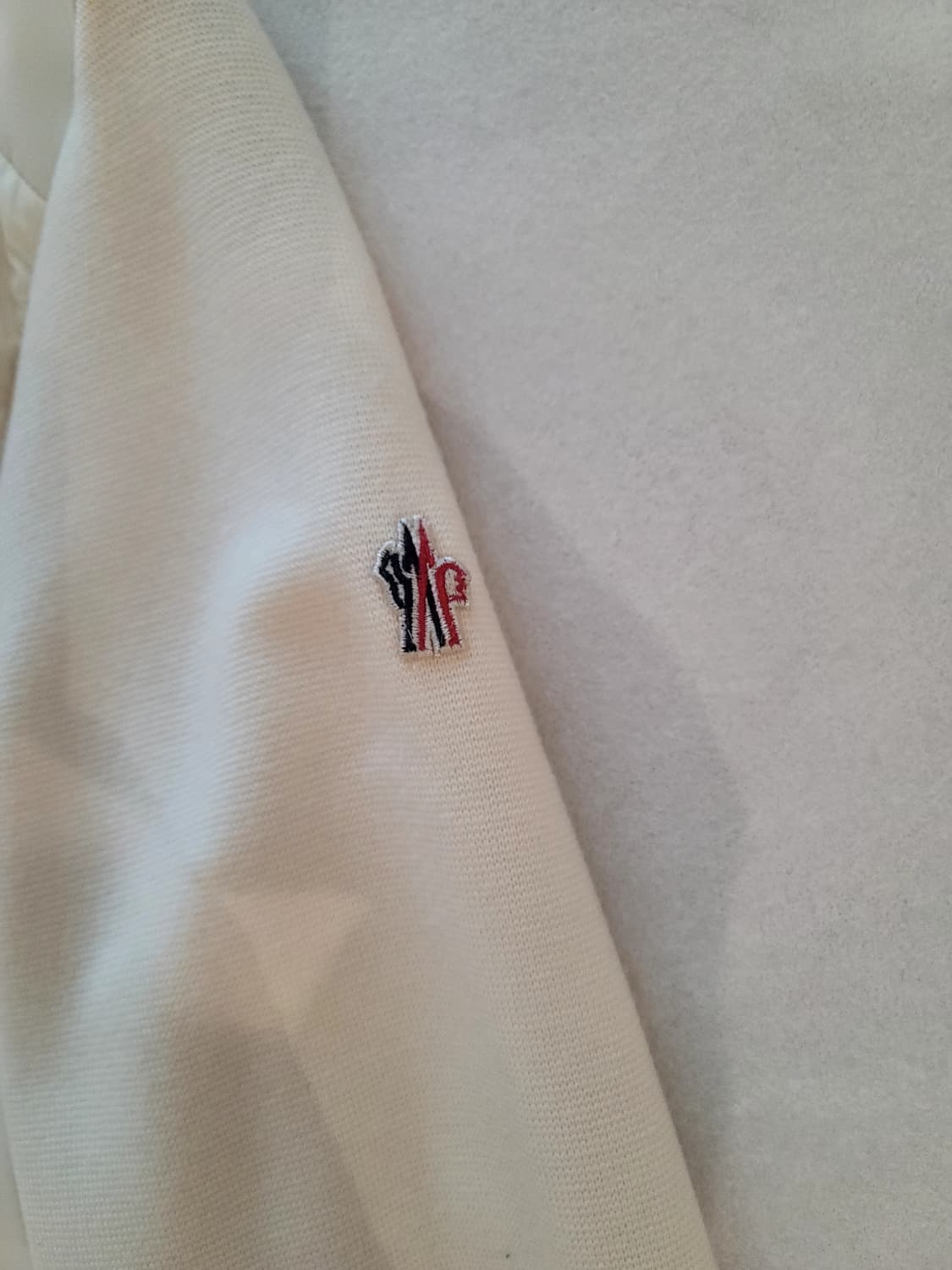 몽클레어 니트패딩 L사이브  상품이미지2