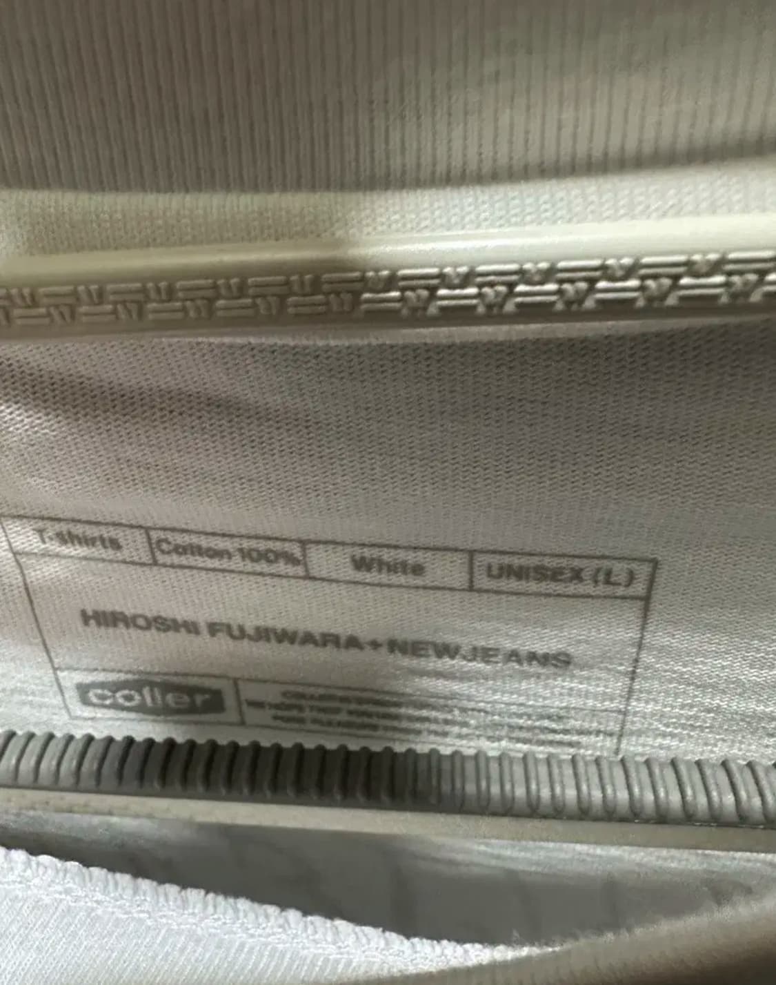 뉴진스 x 무라카미 꼴레 흰색 티셔츠 L 새상품 상품이미지3