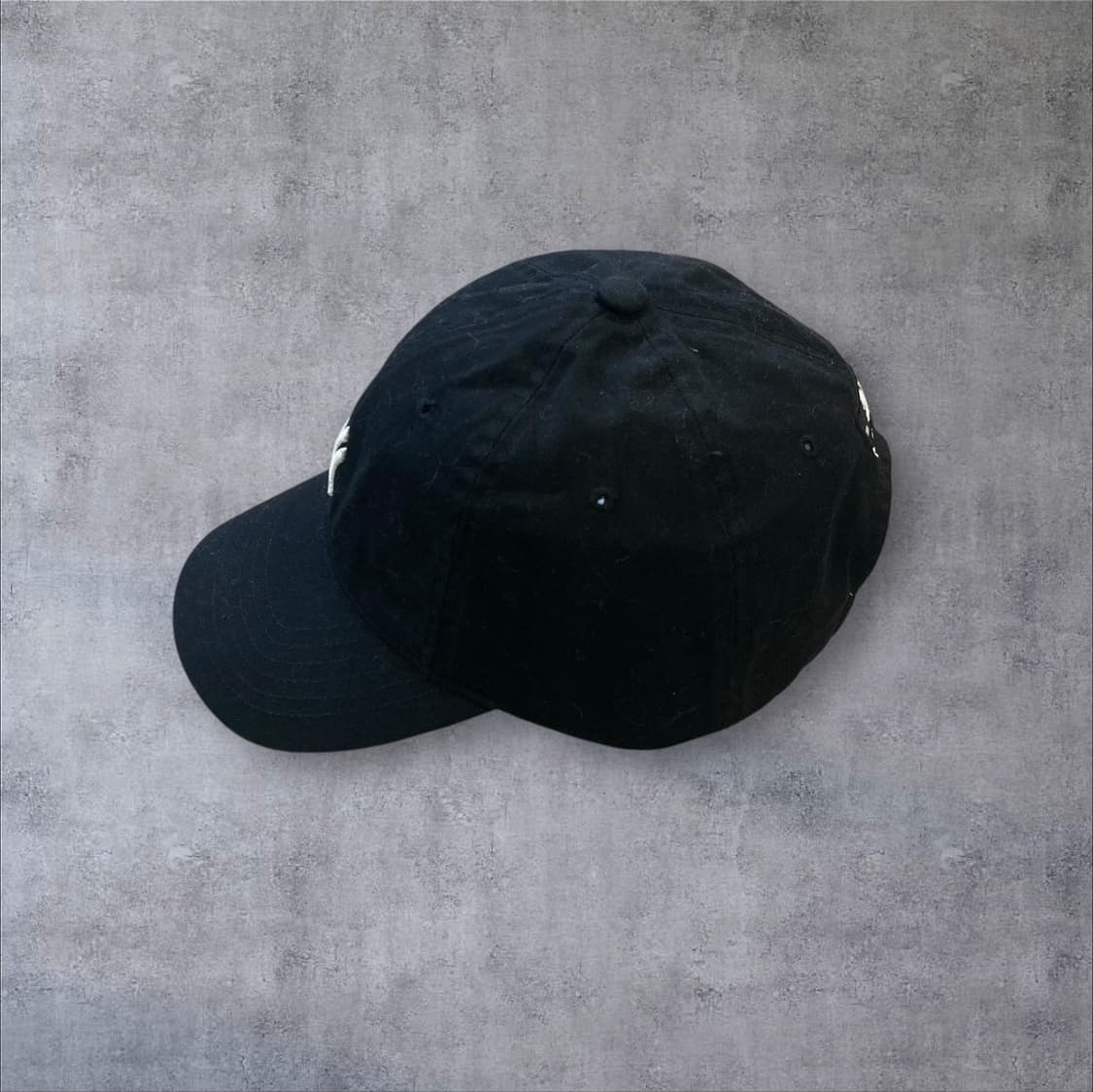 MLB 블랙 컬러 뉴욕양키스 로고 볼캡 상품이미지3