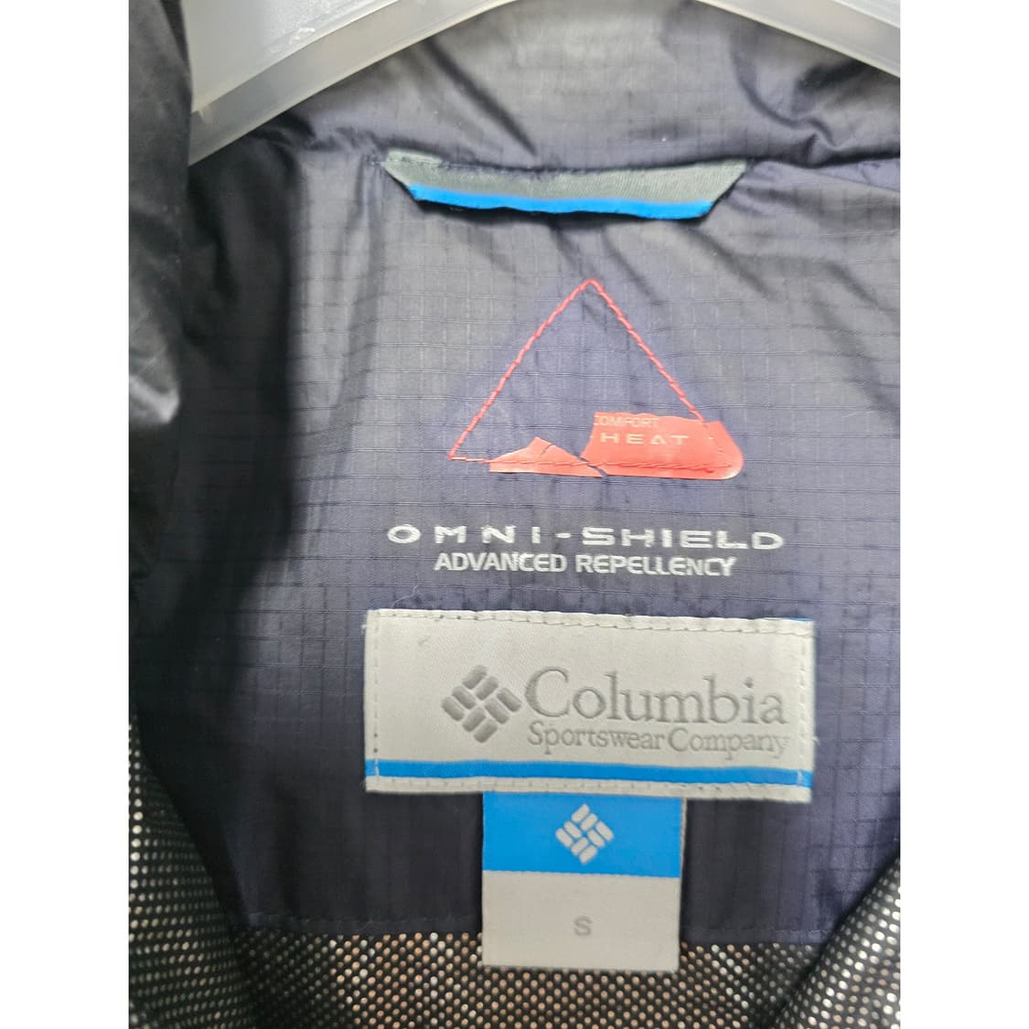 택포_ 컬럼비아 구스다운 숏패딩 S  상품이미지2