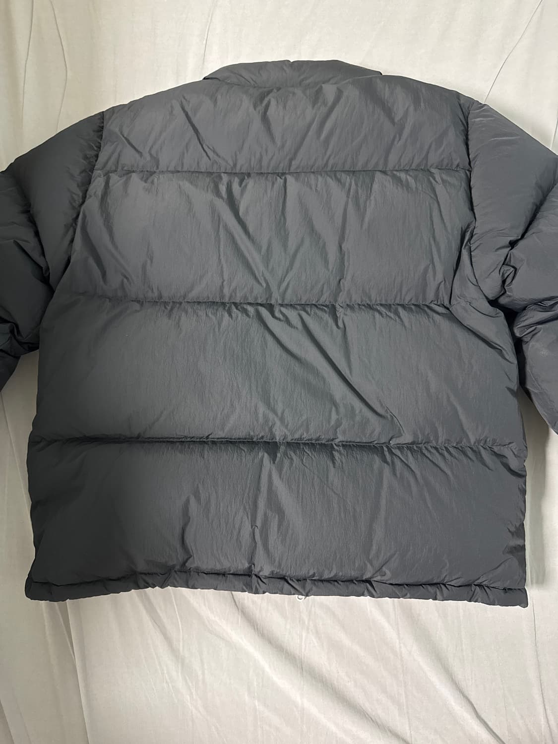 스투시 다운 퍼퍼 나일론 블랙 패딩팝니다. 상품이미지4