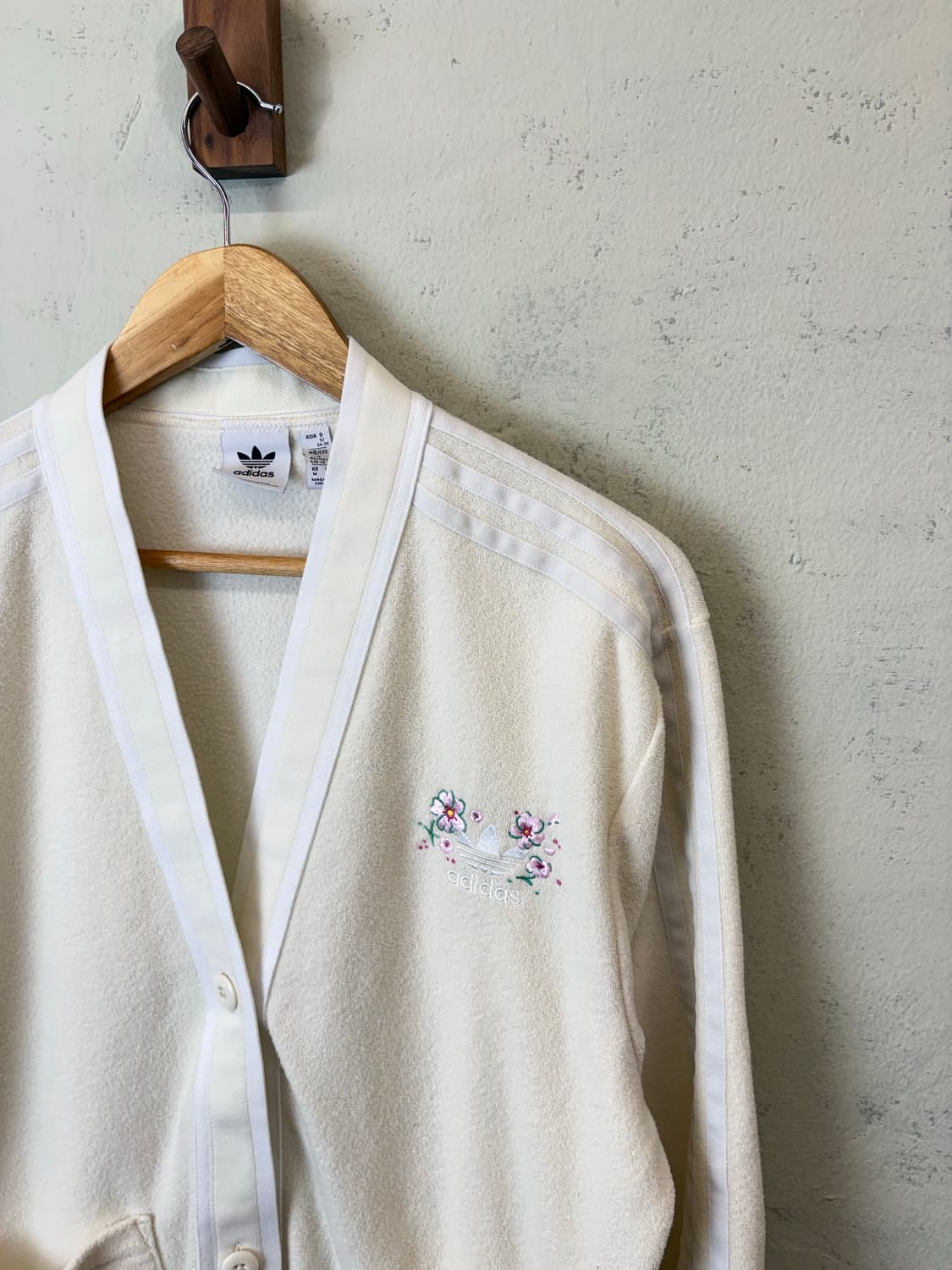 아디다스 오리지날 가디건 크림 아이보리 상품이미지2