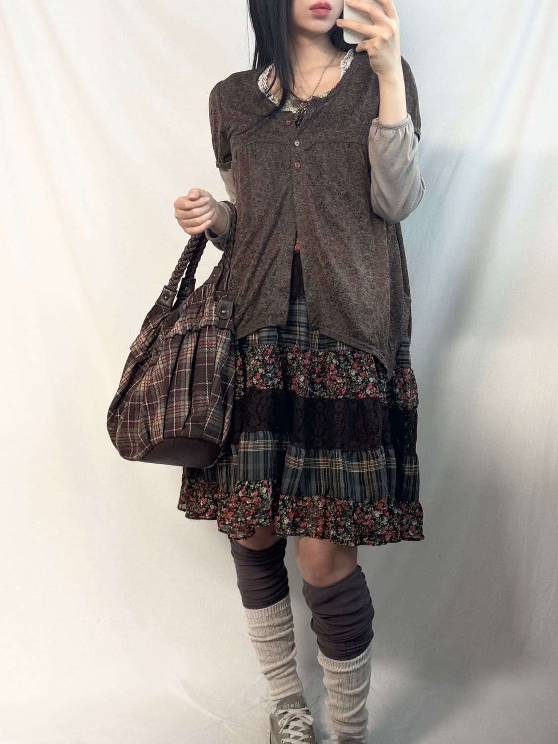 프릴 디테일 체크 패턴 숄더 백 상품이미지6