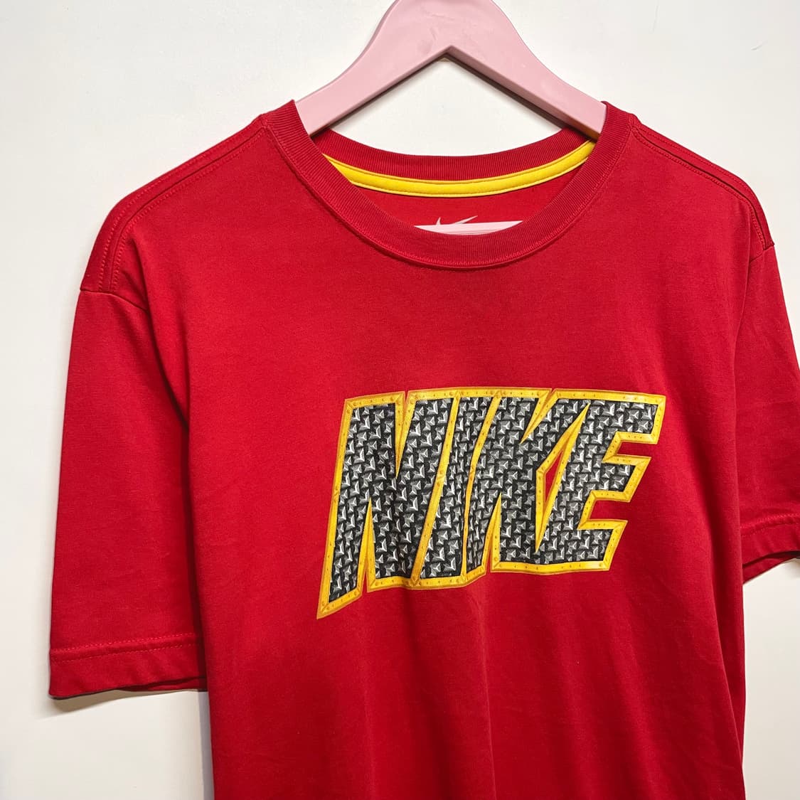 Nike 드라이핏 레드 로고 티셔츠 상품이미지3