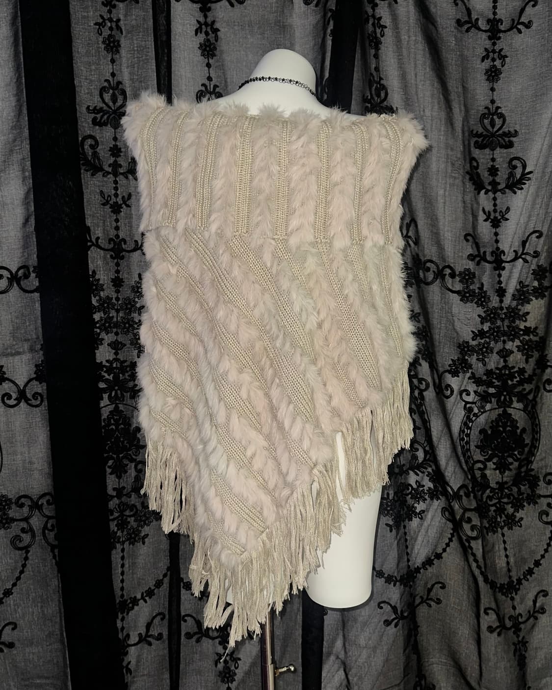Rabbit Brown Fur Cape 상품이미지3