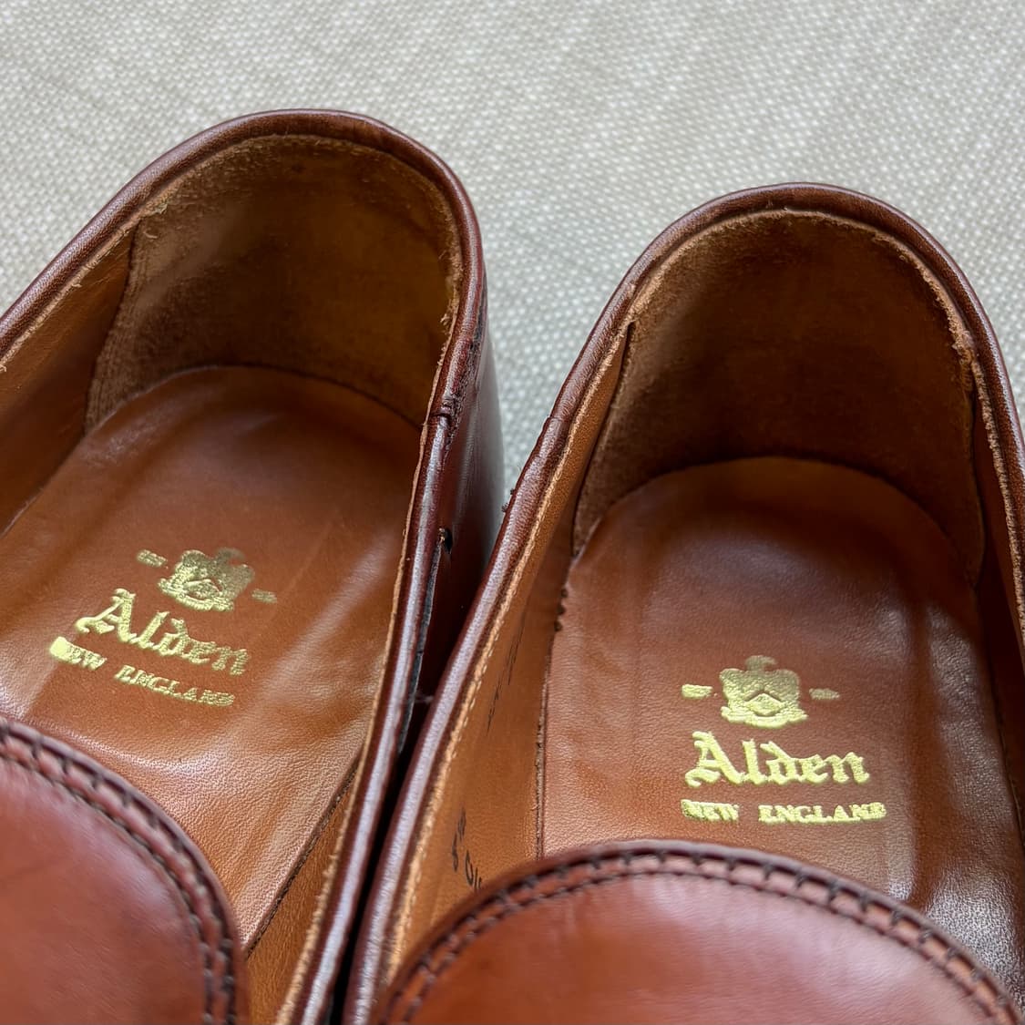 [US 8.5] Alden 662 알든 탠 카프 태슬 로퍼 상품이미지8
