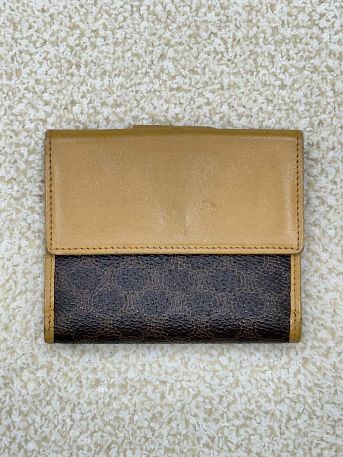 셀린느 반지갑 상품이미지2