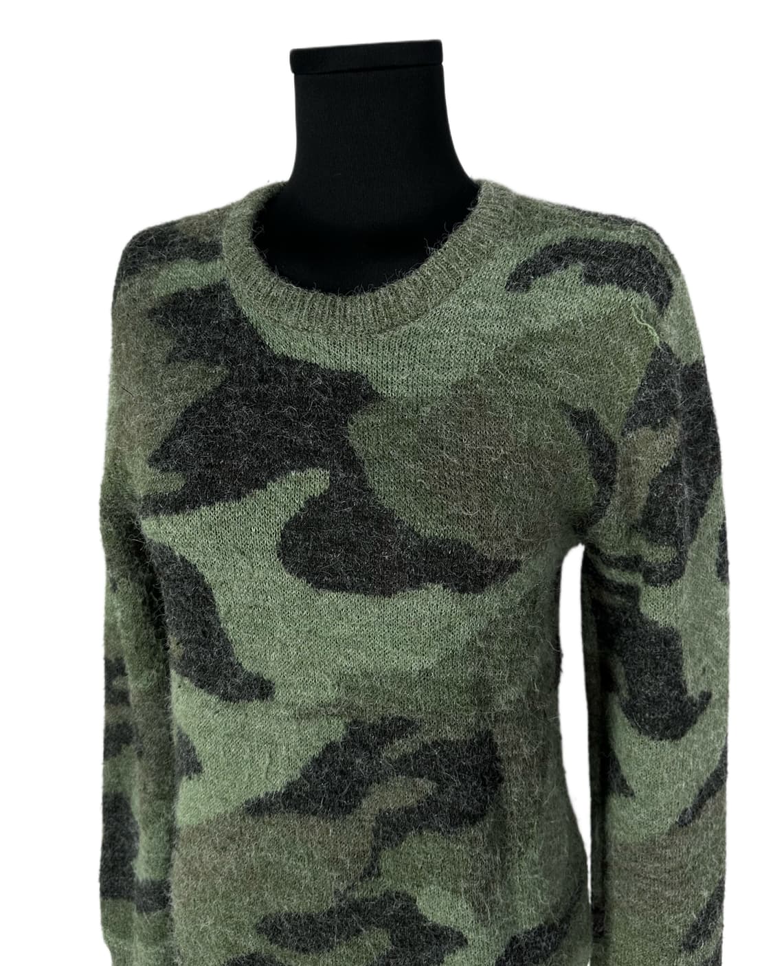green hairy camo knit 상품이미지3