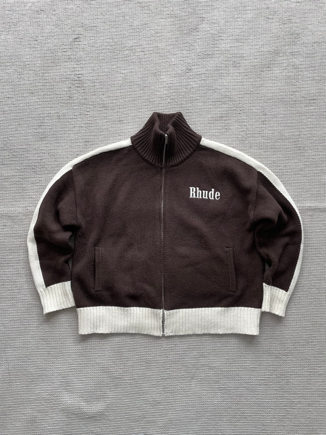 루드 니트 집업 상품이미지1