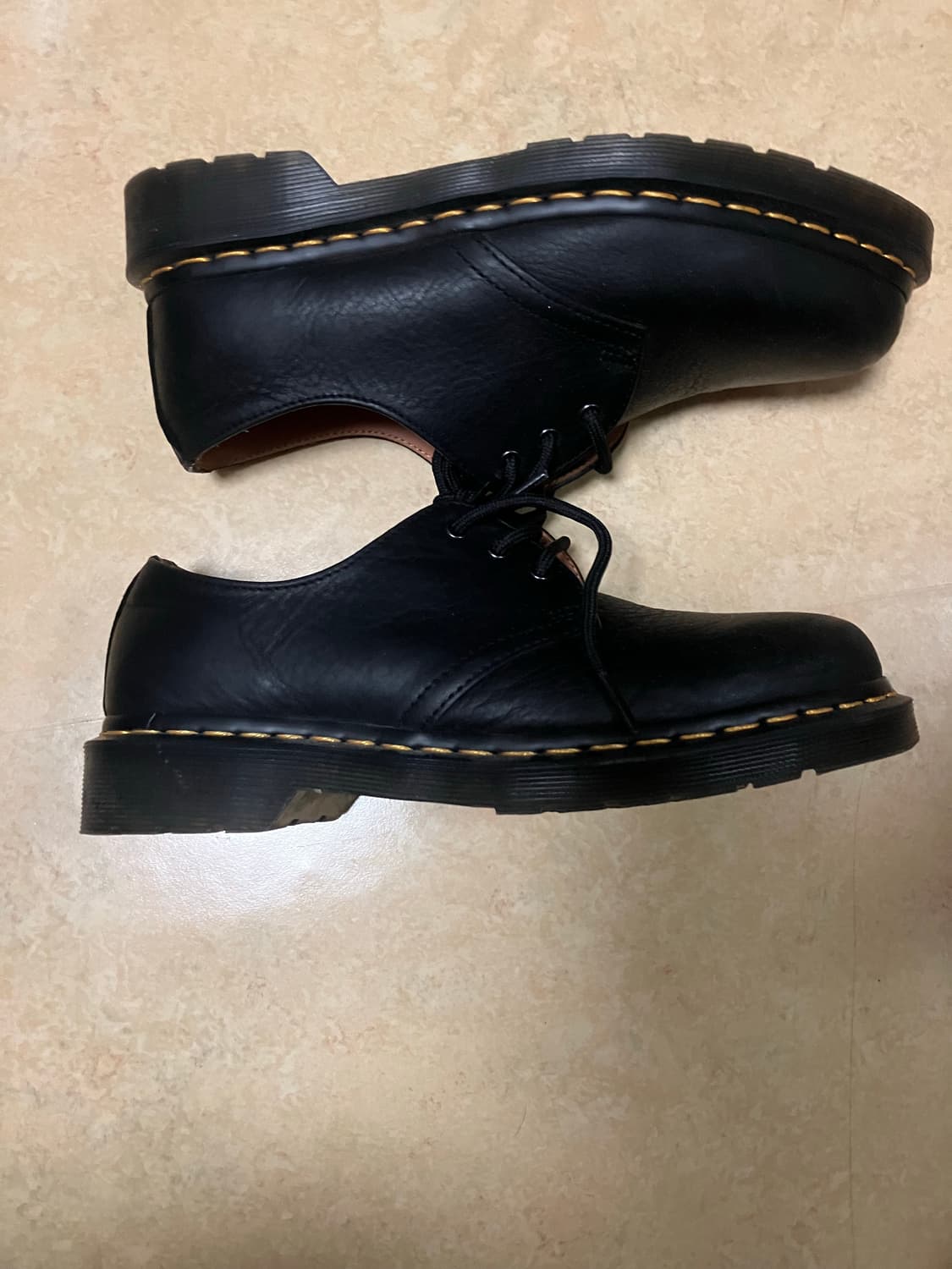 닥터마틴 1461 나파 260 팔아요. 상품이미지2