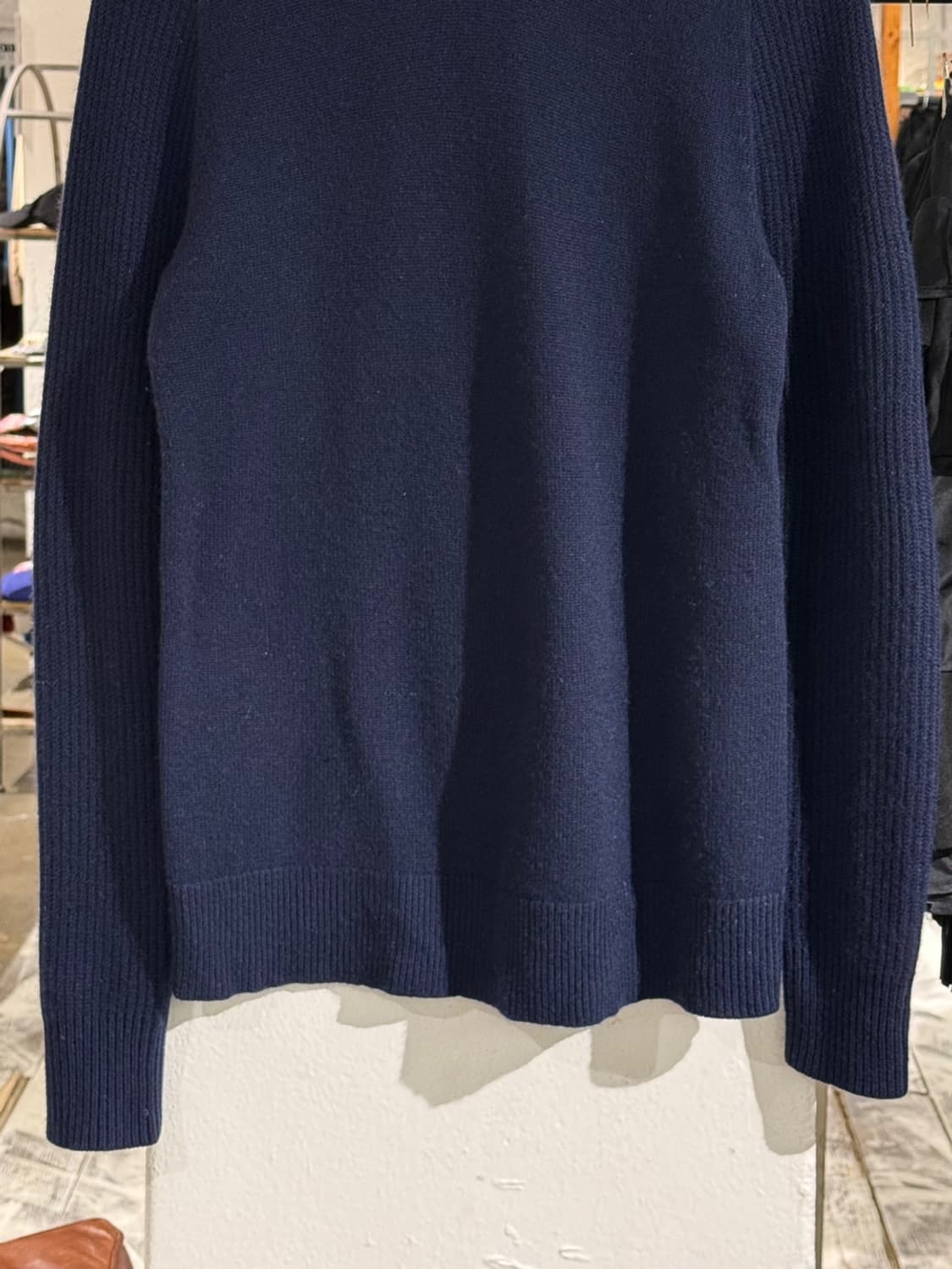 헬무트 랭 네이비 캐시미어 래글런 니트 상품이미지5