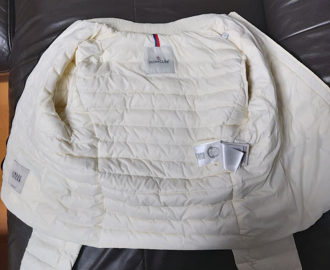 여성 경량 구스다운 패딩 아이보리(90)

 상품이미지4