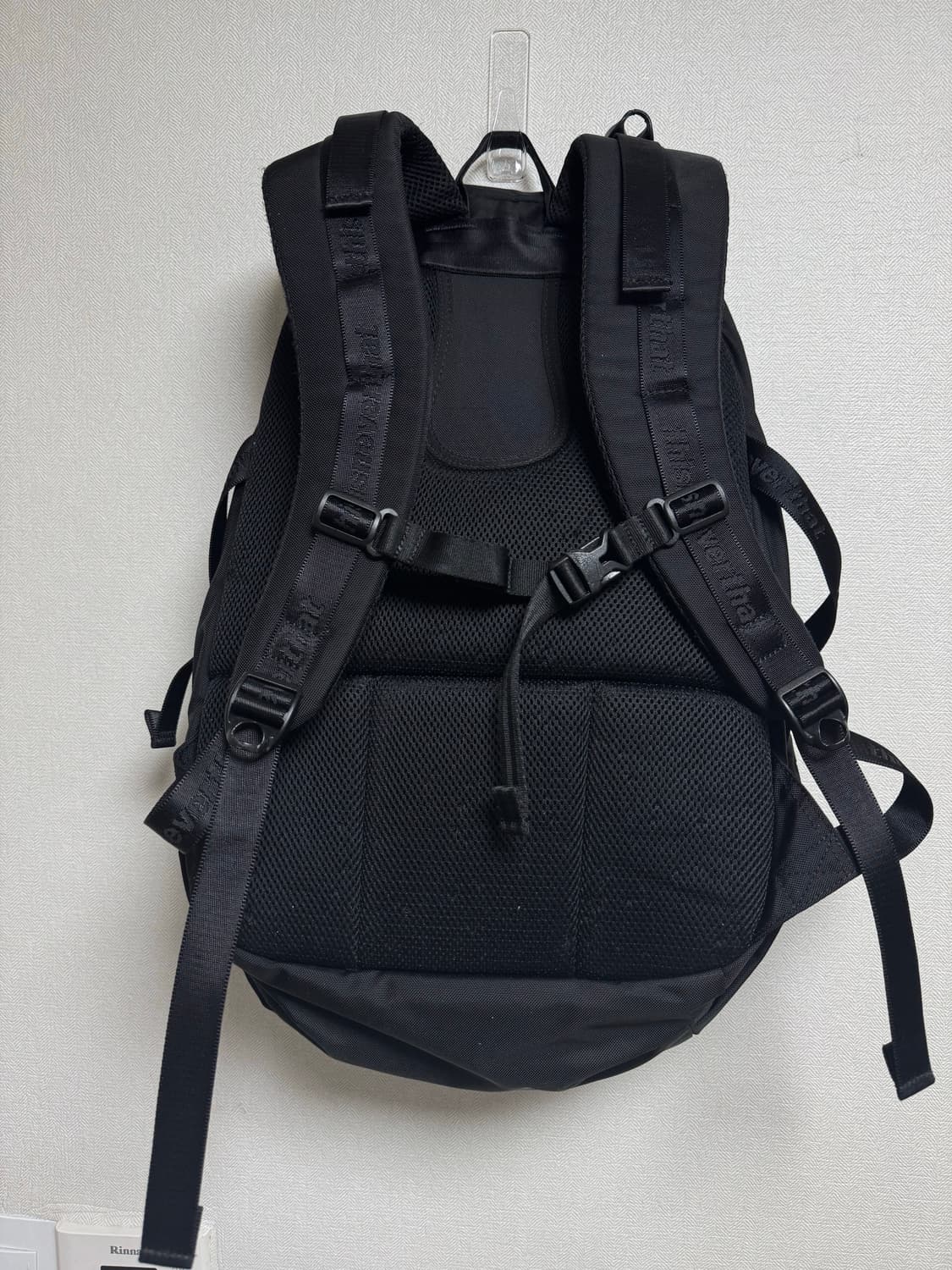 디스이즈네버댓 x 뉴에라 백팩 상품이미지2