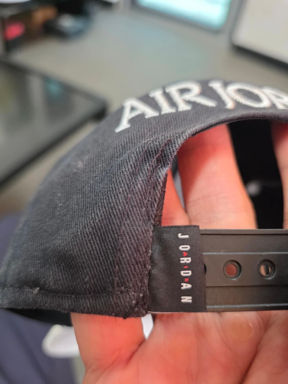 나이키 조던 프로 점프맨 클래식 시멘트 스냅백 상품이미지6