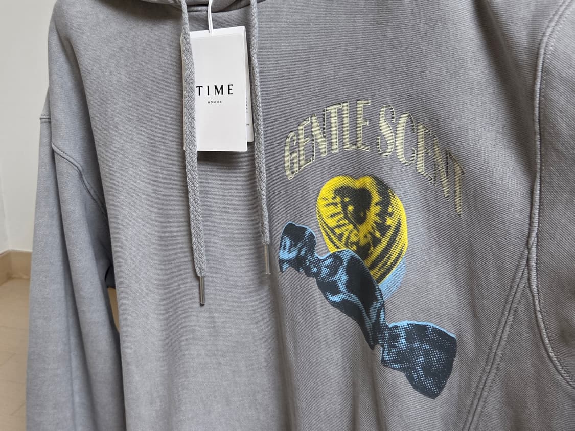 [정품] 타임옴므 23FW 가먼트다잉 오버핏 프린티드 그레이 남성 후드티 상품이미지3