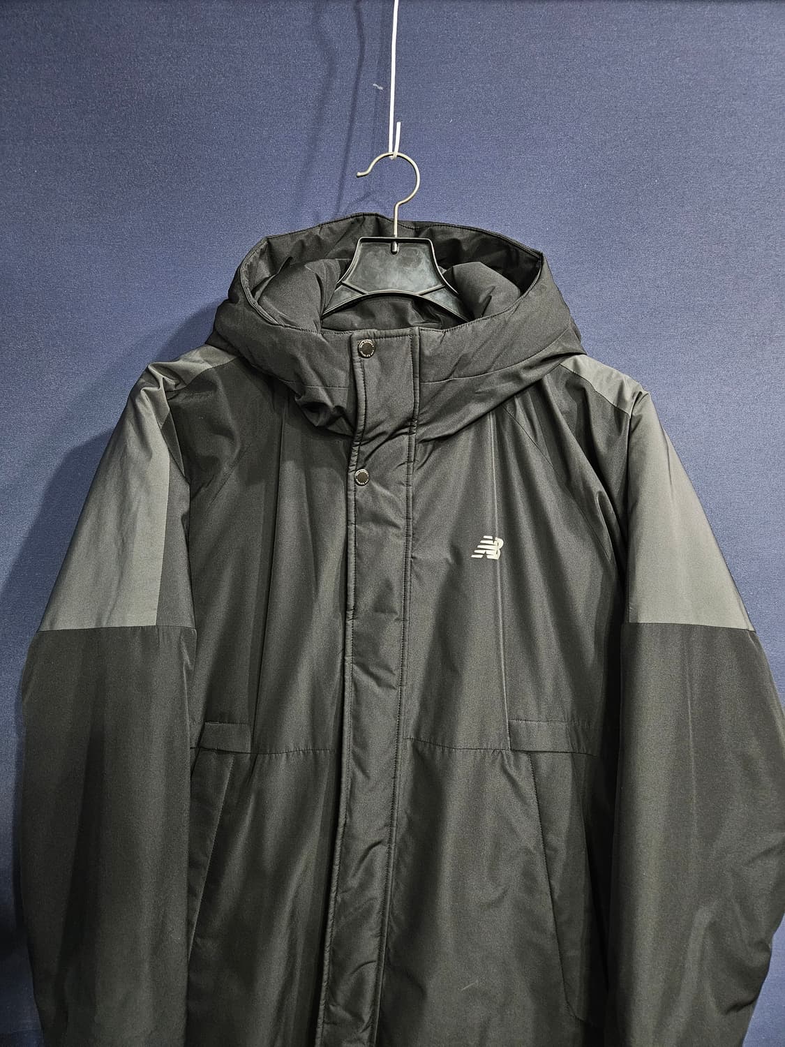 뉴발란스 블랙컬러 남성 100 롱패딩  상품이미지7