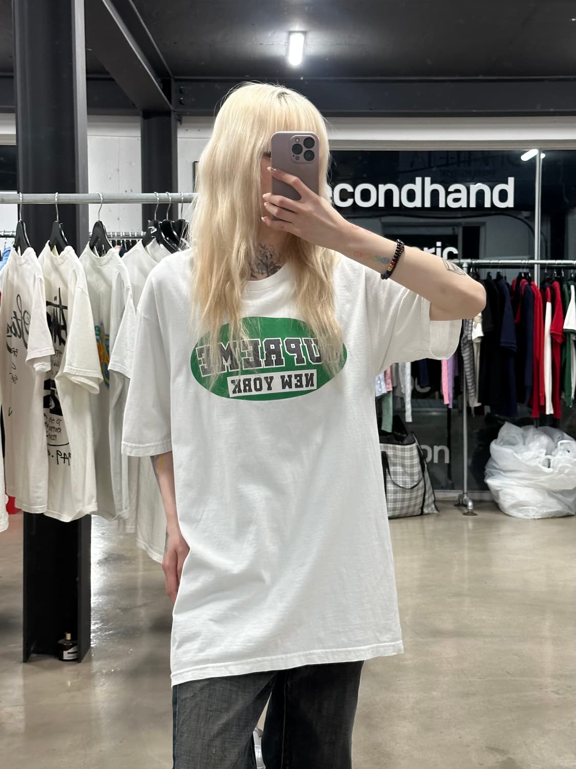 슈프림 23SS 뉴욕 반팔 티셔츠 상품이미지1