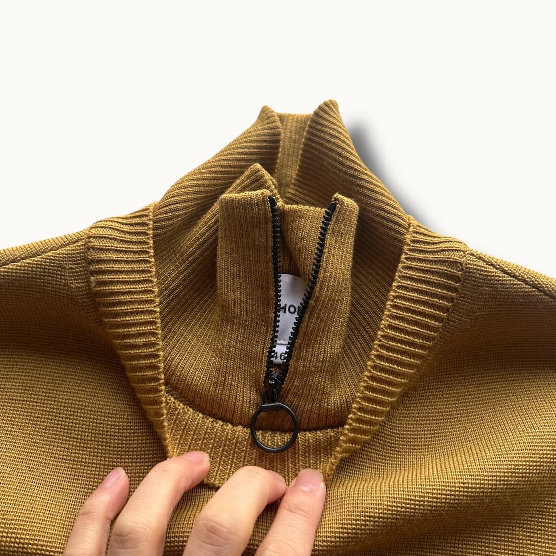 솔리드옴므 카멜 머스타드 니트 상품이미지4