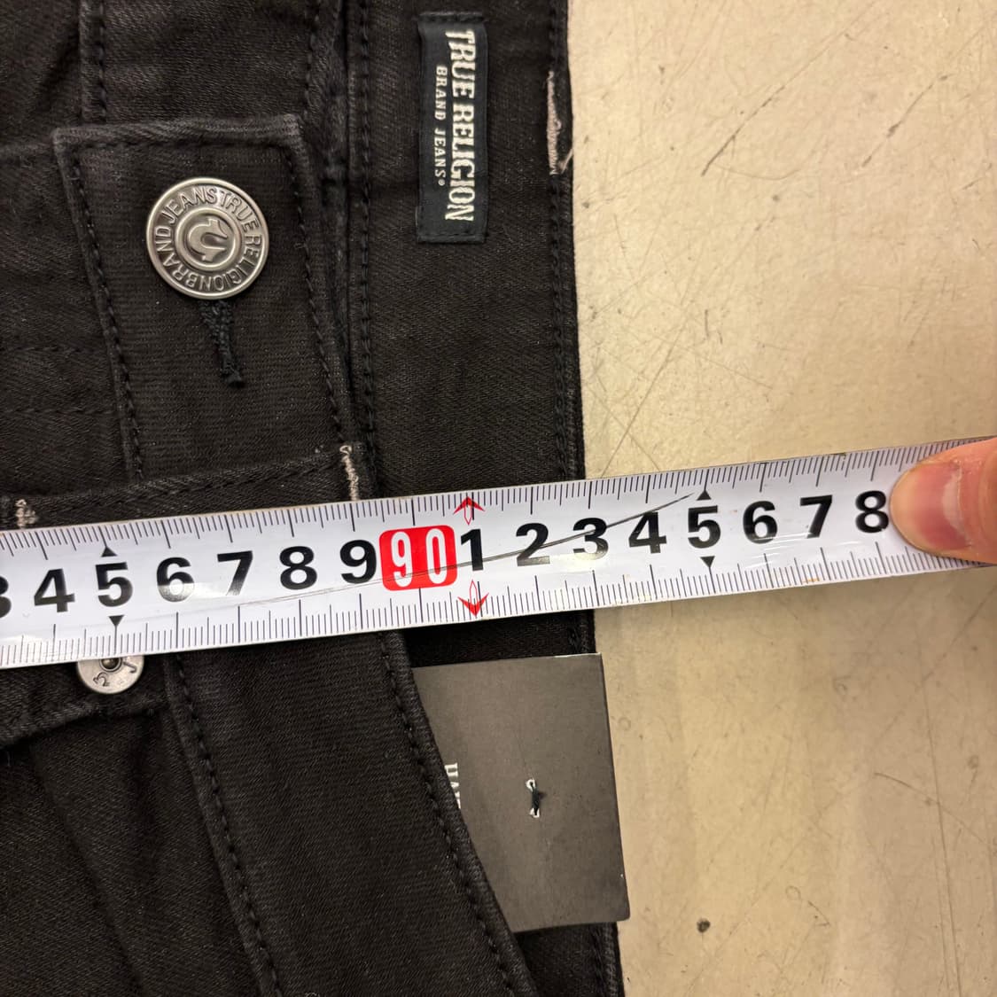 트루릴리전 로우 싯 블랙 데님 팬츠 상품이미지5