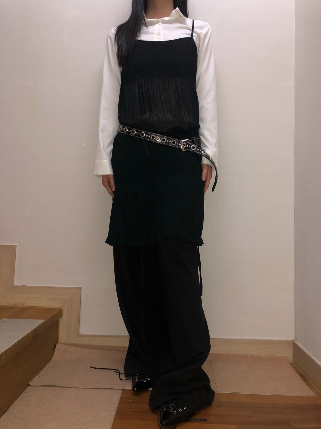 빈티지 블랙 시스루 플리츠 원피스 상품이미지1