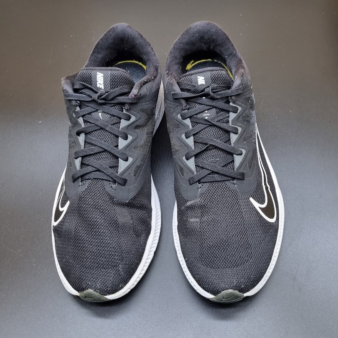 나이키 퀘스트3 운동화 250 상품이미지2